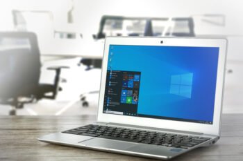 laptop-technology-windows-10-11-modern-1654594-pxhere.com